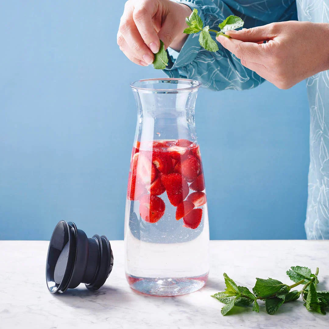 HYDROLIFE 360¡ã SPOUT CARAFE