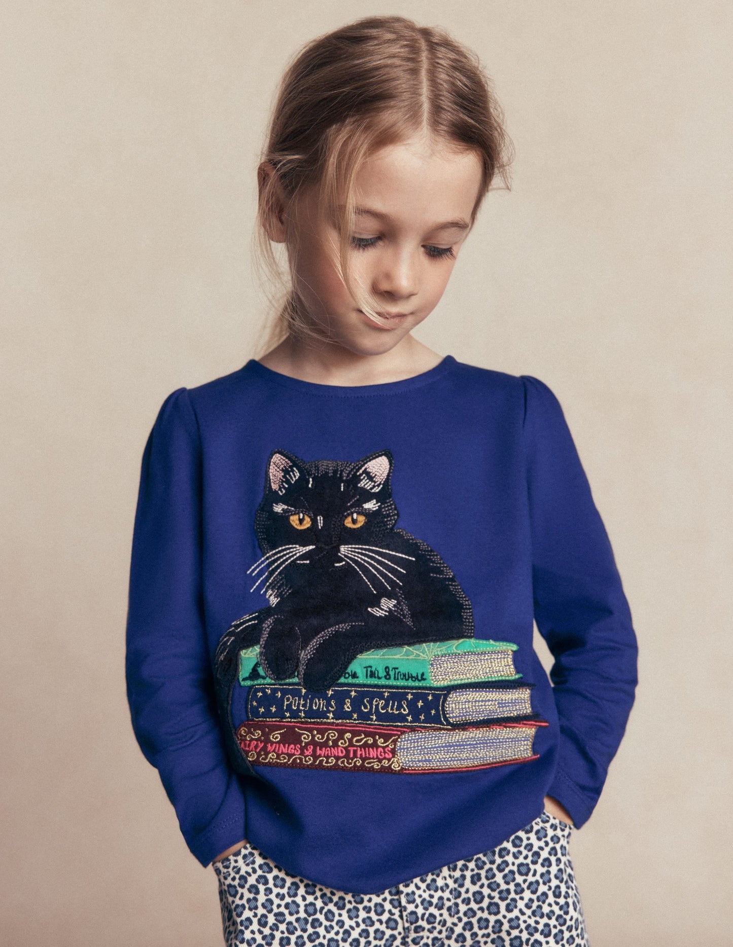 Puff Sleeve Appliqué  T-shirt-Bright Blue Cat