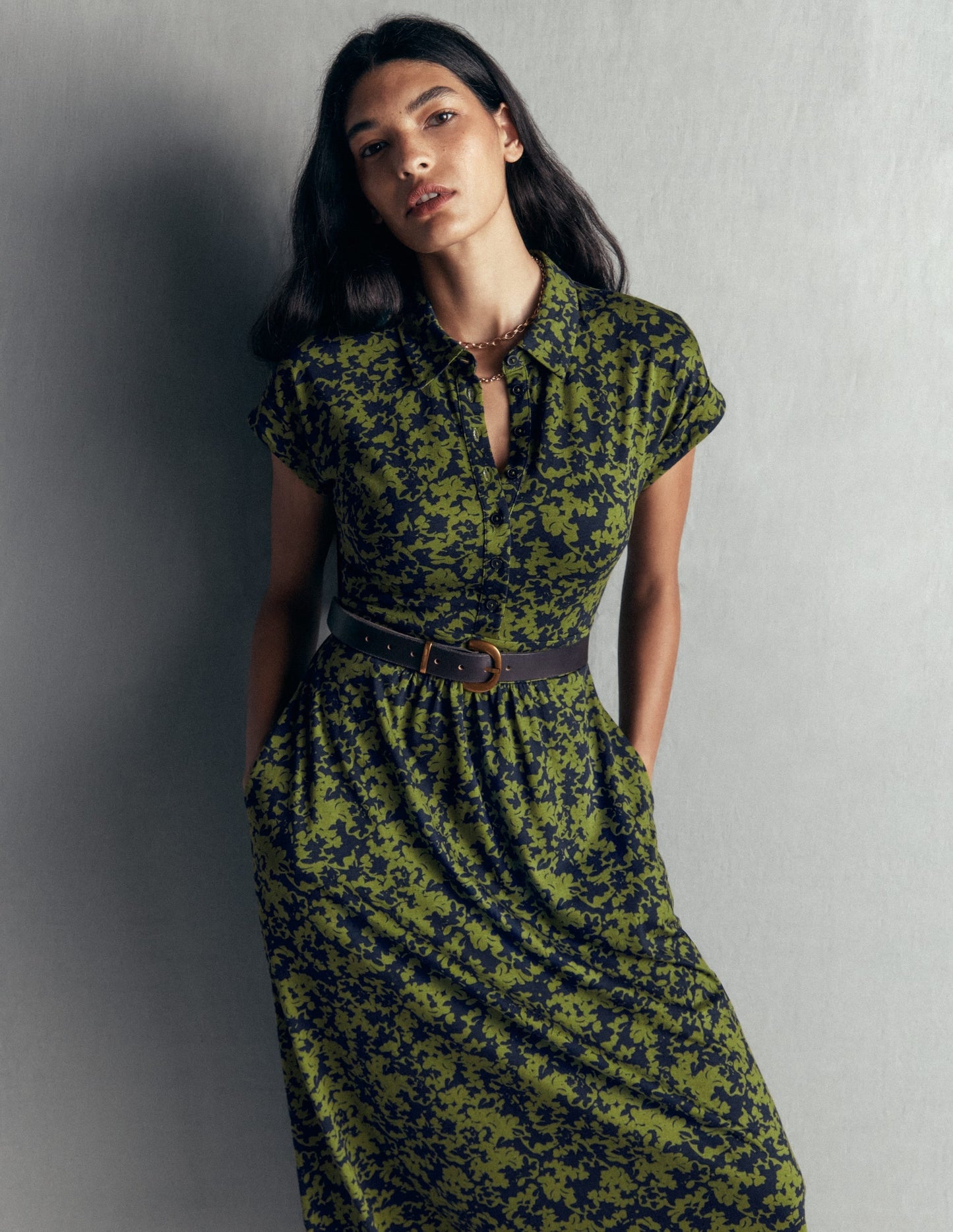 Fae Jersey Shirt Dress-Forest Green, Sprayed Leaf