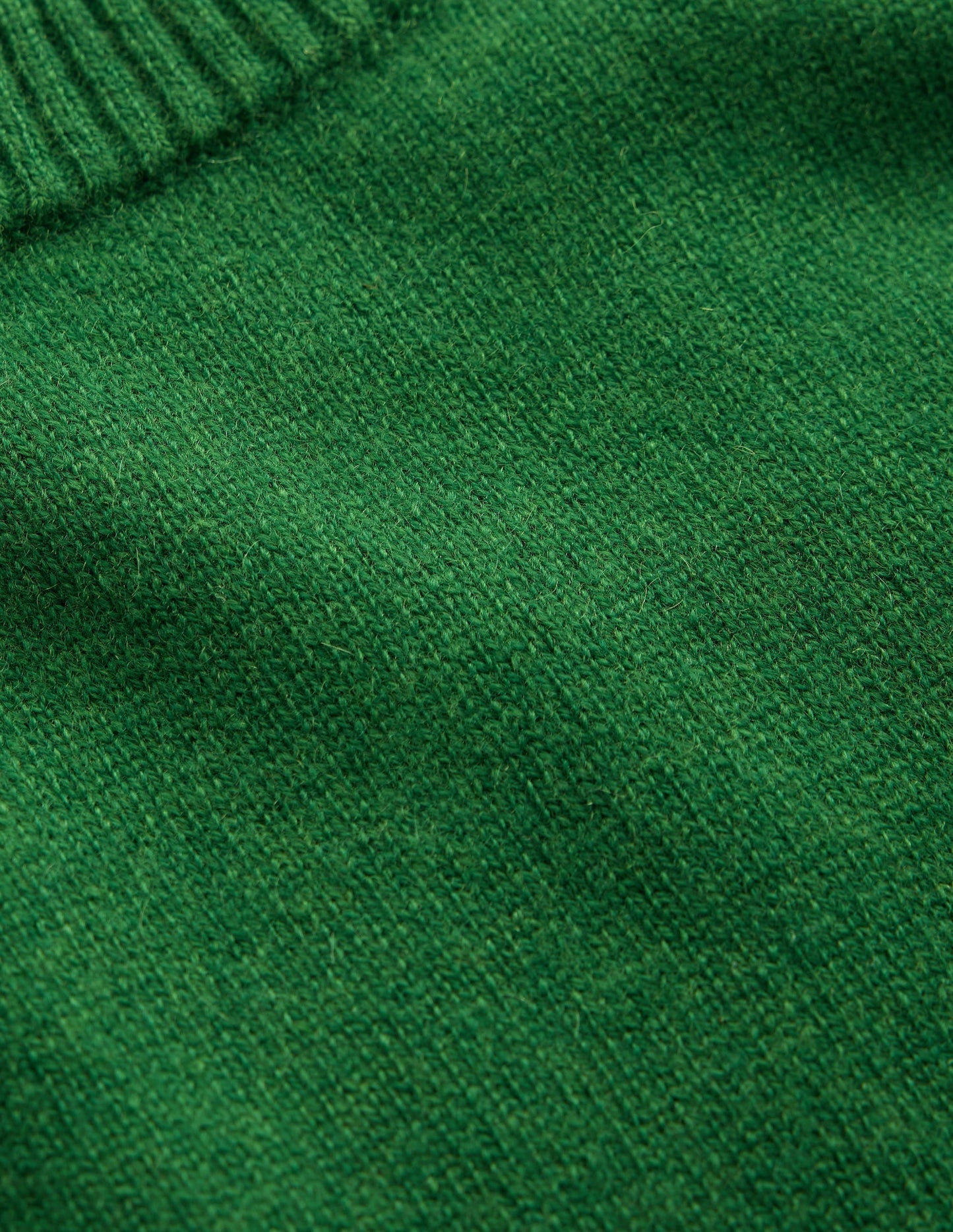 Elsie Cashmere Crew T-shirt-Fresh Green