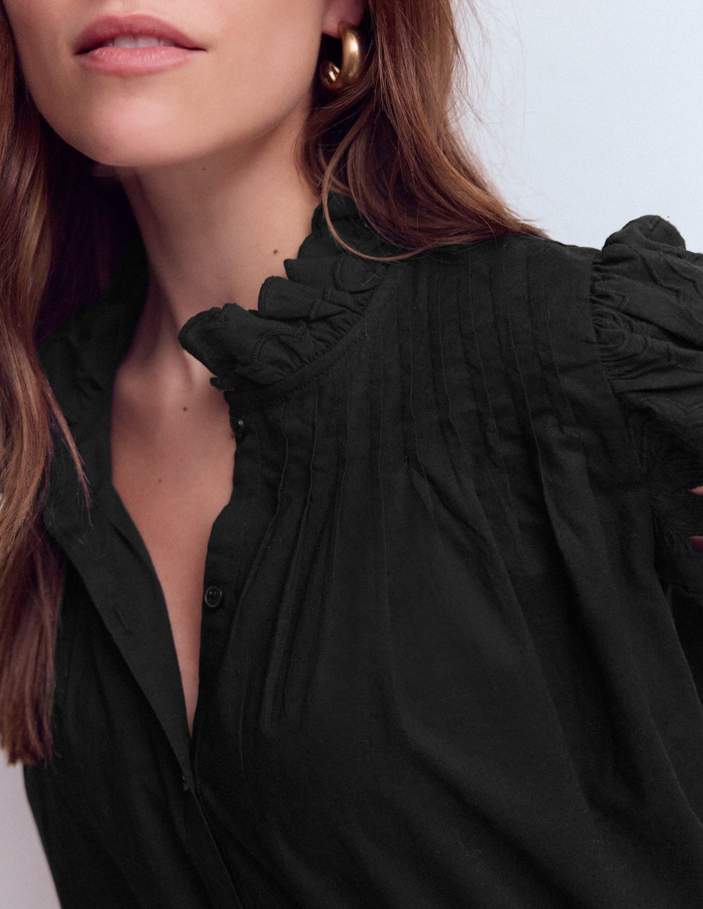 Cutwork Puff Sleeve Top-Black
