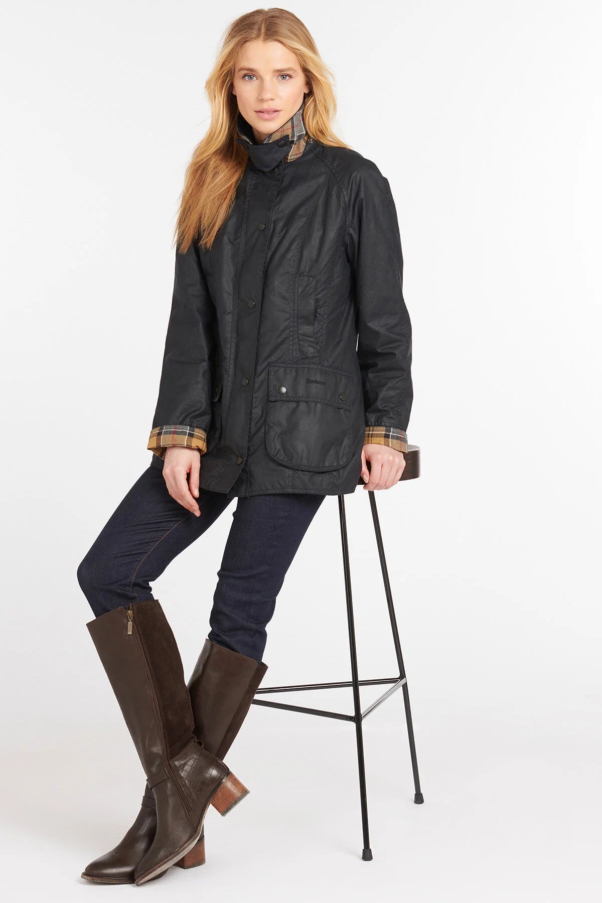 Beadnell Wax Jacket - NAVY