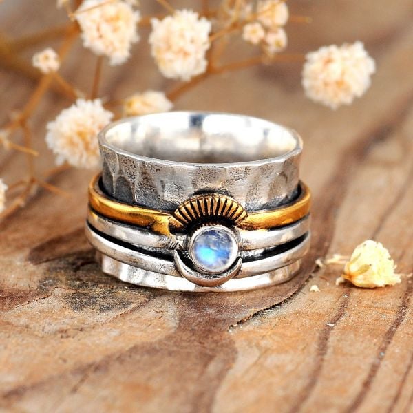 🎁Sun and Moon Surrounding Gemstone Ring