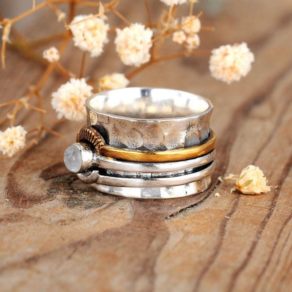 🎁Sun and Moon Surrounding Gemstone Ring