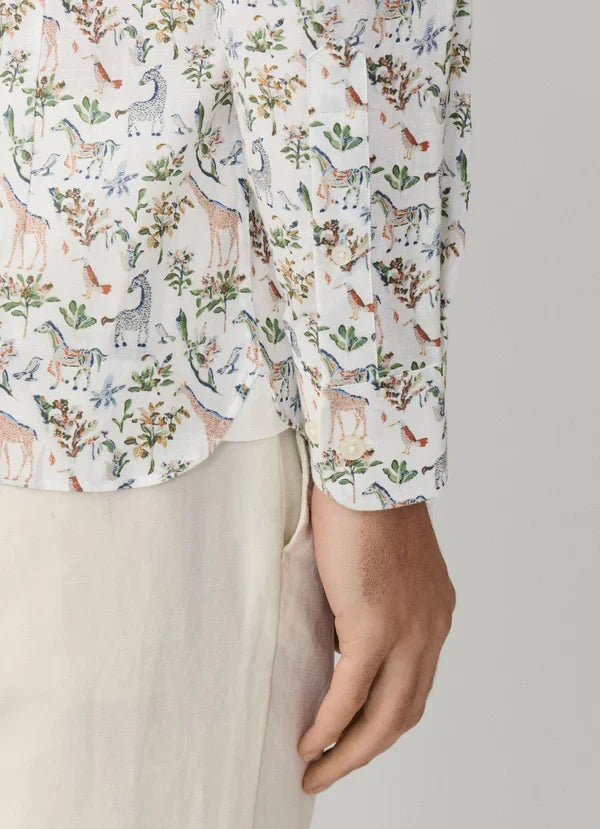 Tailored Fit Fauna Print Shirt