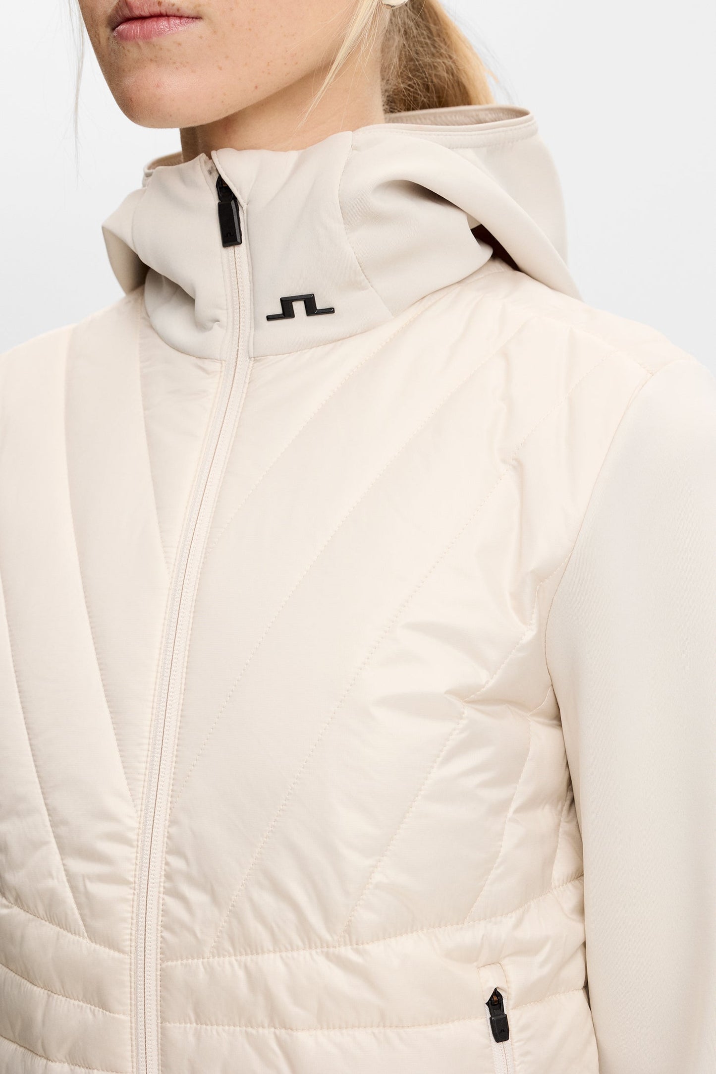 Holma Quilt Hybrid Hood / Moonbeam
