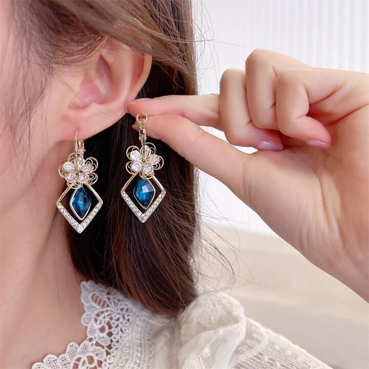💖 Best Gift🌹Flower Zircon Rhombic Sapphire Drop Earrings