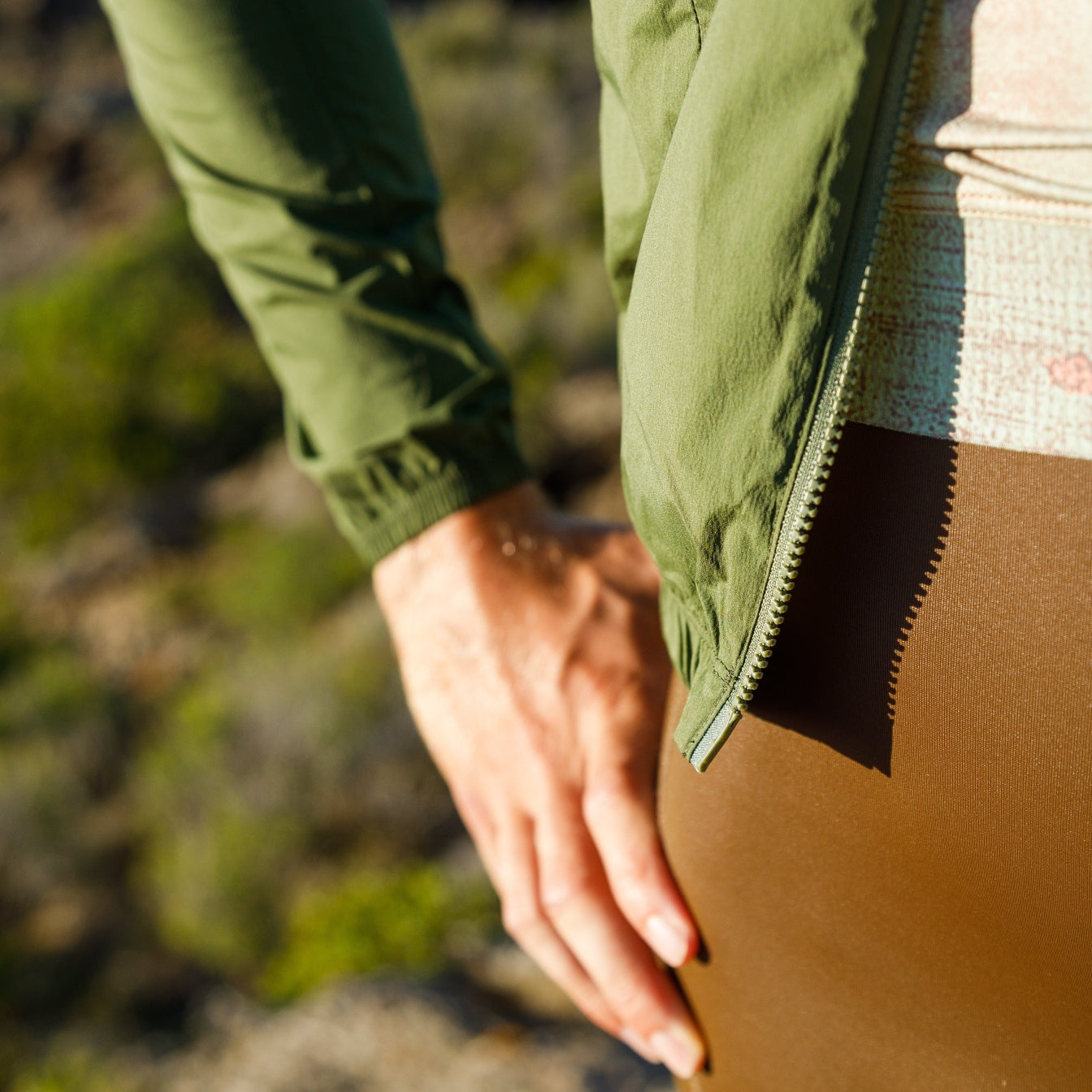 Tramuntana Lightweight Wind Jacket - Dark Green