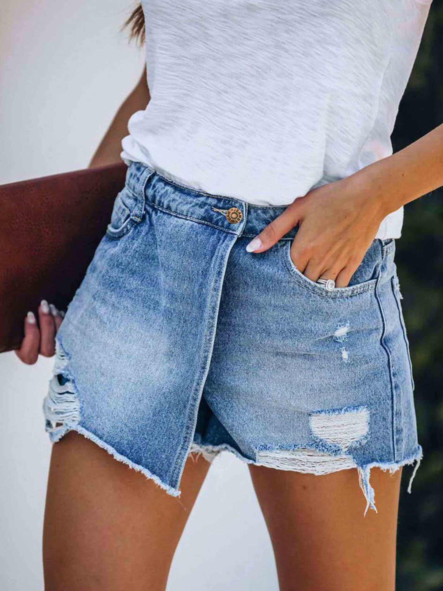 Stunncal Casual Ripped Denim Shorts
