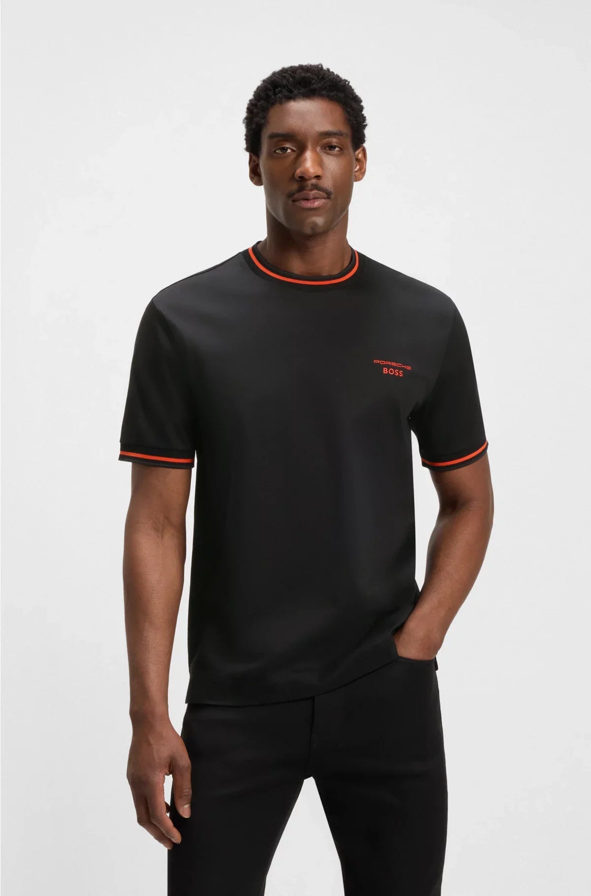 COTTON T-SHIRT WITH MOISTURE-CONTROL FINISH
