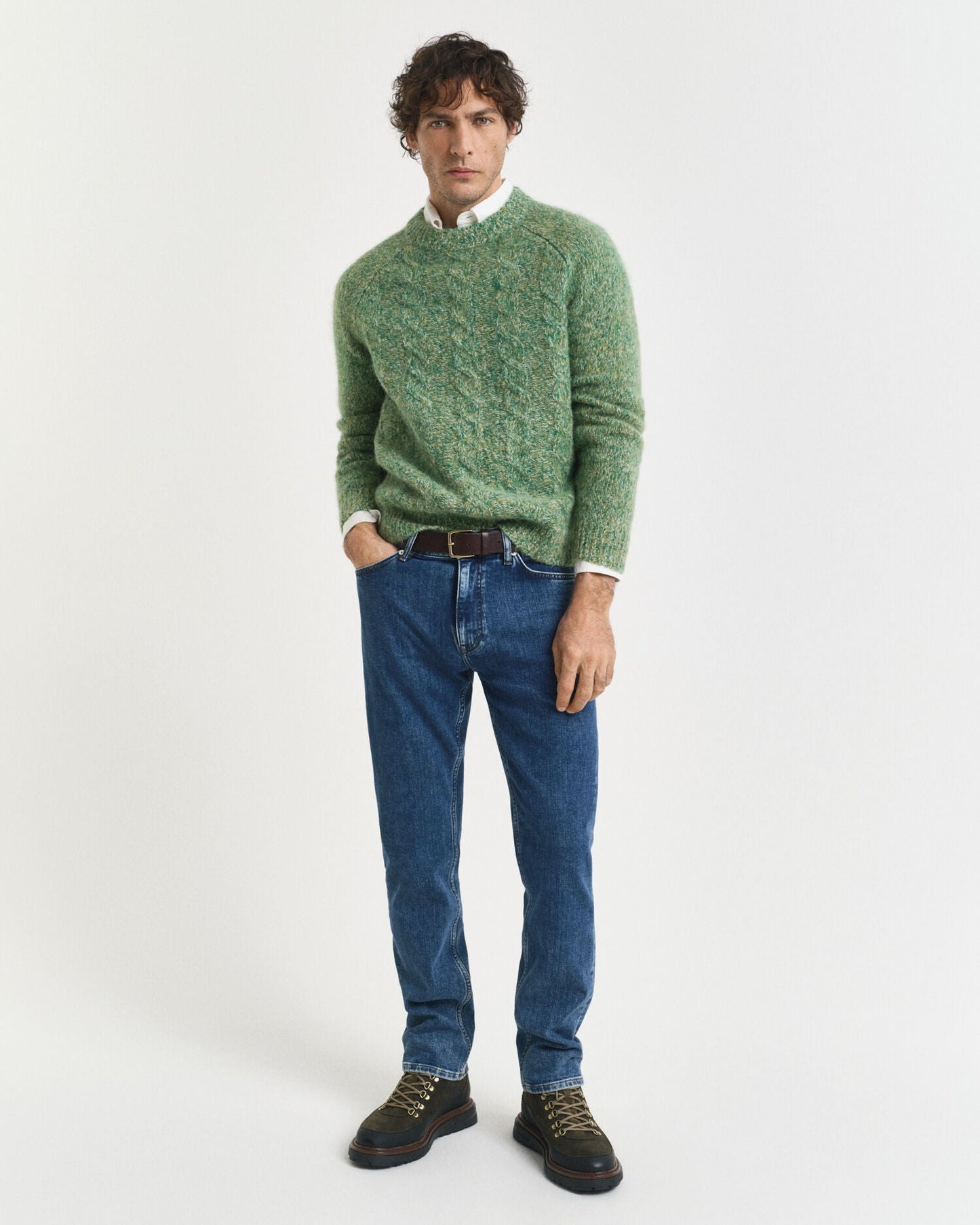 Regular Fit Clean Wash Jeans