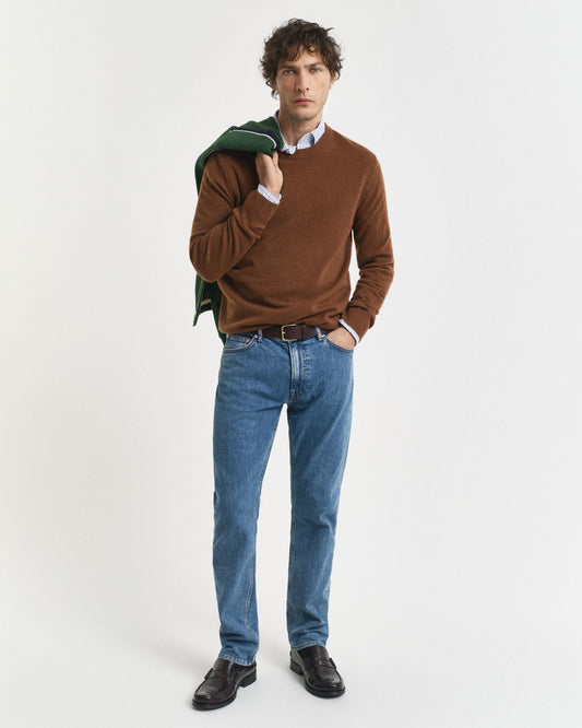 Regular Fit Clean Wash Jeans